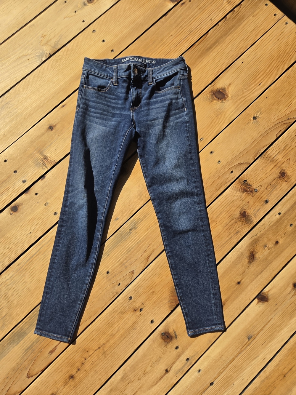 American Eagle Outfitters Dark Blue Skinny Jeans